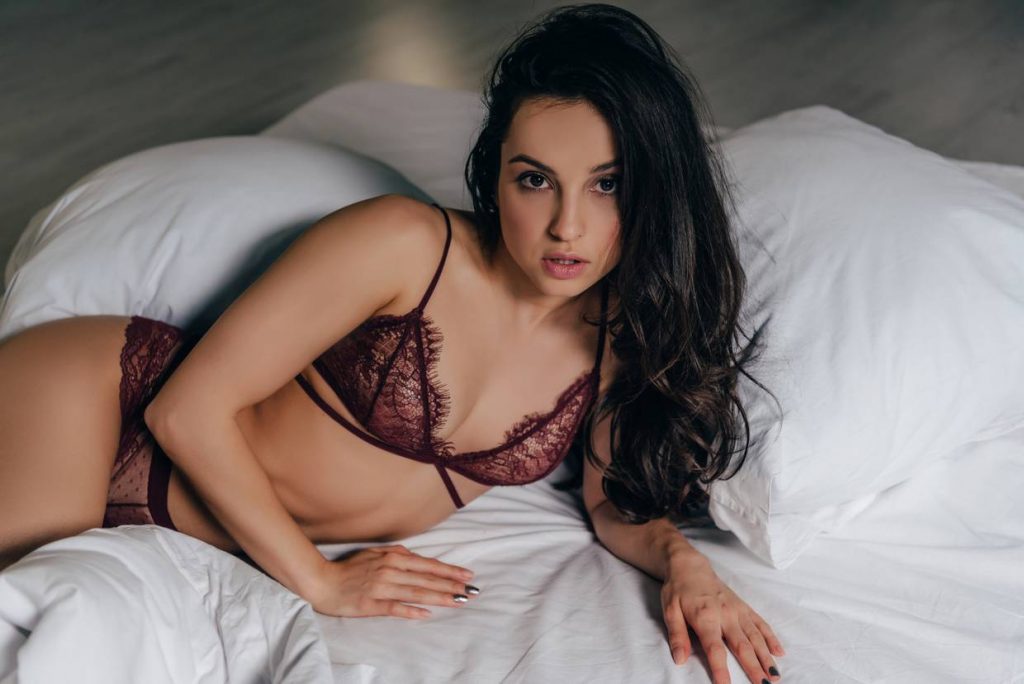 WHY YOU SHOULD MARRY A RUSSIAN GIRL