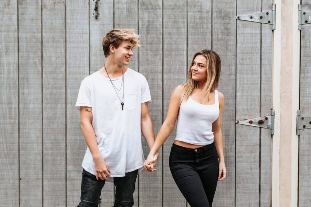 Why Everyone Gets Hurt in a Rebound Relationship