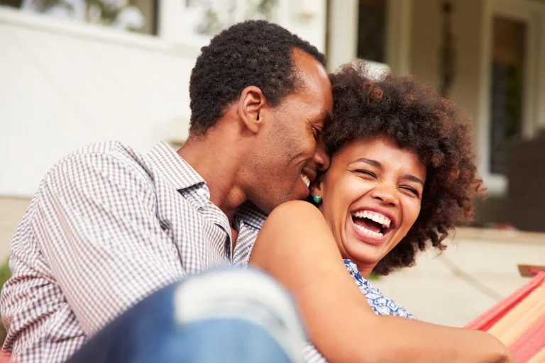 The Connection Between Trust and Swinging: Understanding the Foundation of Open Relationships