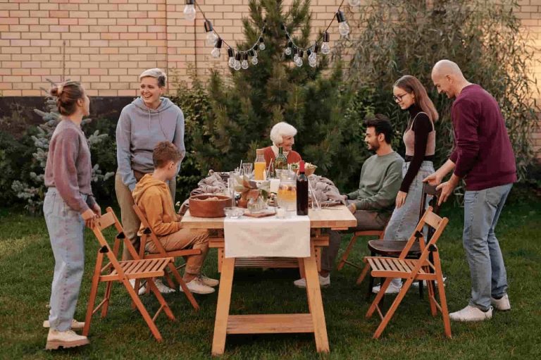 Social Connection Strategies for Happier Adult Life